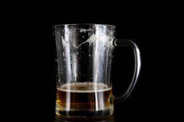 Taze ve lezzetli turp lahanası. Sağlıklı bir kahvaltı yeşil eklemeler. Açık renkli.