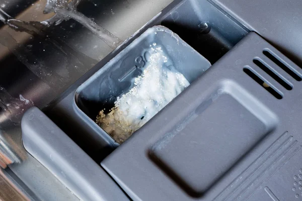 Порошок Посудомоечной Машины Против Ингредиентов Таблетки — стоковое фото