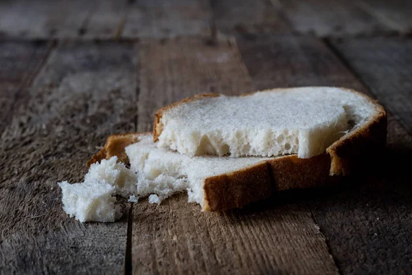 Sobras Comida Uma Mesa Madeira Fundo Escuro — Fotografia de Stock