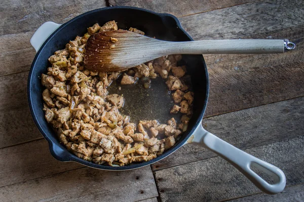 Carne Fritta Saporita Una Pentola Pane — Foto Stock