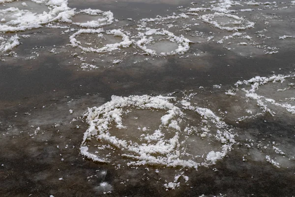 Gelo Num Rio Grande Kra Congelado Superfície Água Leito Rio — Fotografia de Stock