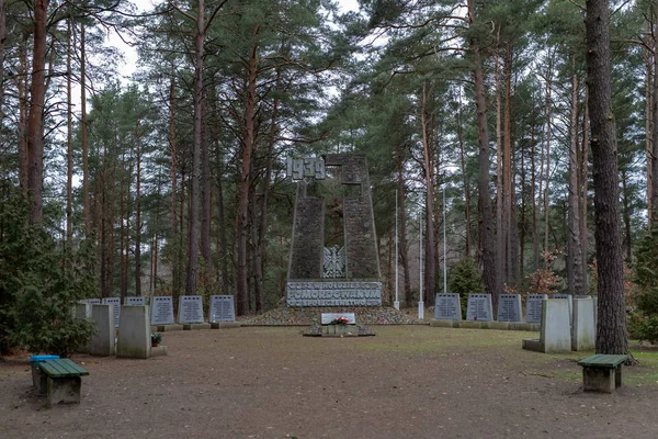 Tuchola Kujawskopomorskie Poland Fevereiro 2019 Lugar Memória Assassinato Nazista Túmulos — Fotografia de Stock