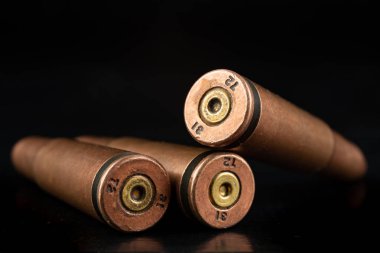 Yüksek hızlı tüfeğin mühimmatı. Askeri Ribi için kartuşları