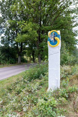 Karlowo, Pomeranian / Polonya - 4 Eylül 2019: Eski sınır po