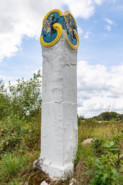 Karlowo, Pomeranian / Polonya - 4 Eylül 2019: Eski sınır po