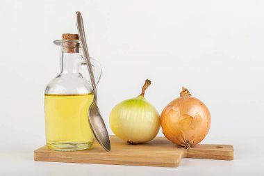 Soğan dan soğuk algınlığı için ev çare. Bir sıkılmış sebze suyu