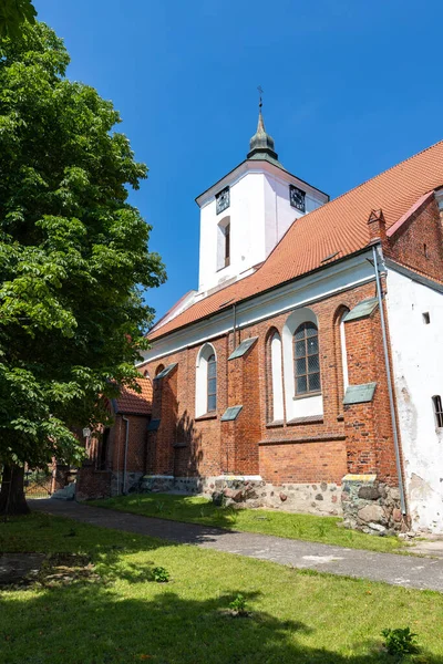 Dzierzgon Pommern Polen Juni 2020 Eine Historische Kirche Einer Kleinen — Stockfoto