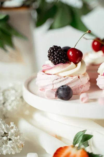 Meringue Fruit Cake Garnished Cream Berries Cherries Blackberries Strawberries Lilac — Stock Photo, Image