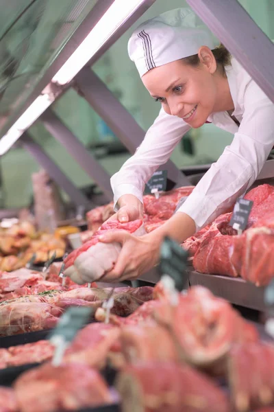 Exhibición de carne fresca — Foto de Stock