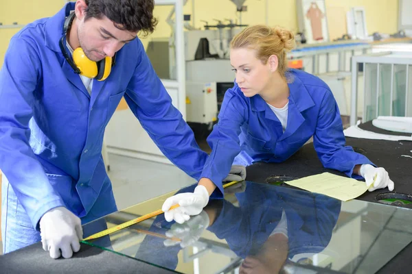 In der Glasfabrik — Stockfoto