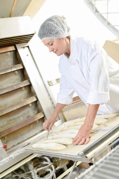 Bread Going Oven — Stock Photo, Image