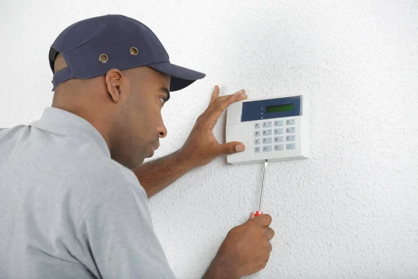 Electrician Fitting Electronic Keypad — Stock Photo, Image