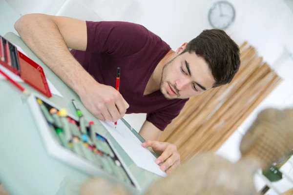 Tempo di disegno a casa atelier — Foto Stock