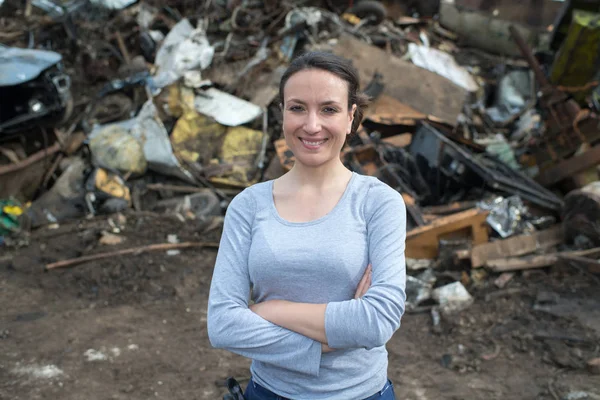 Female worker waste and trash — Stock Photo, Image