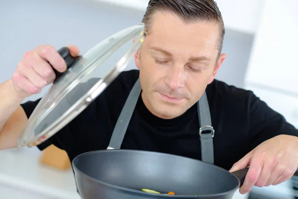 This dish smells very well — Stock Photo, Image