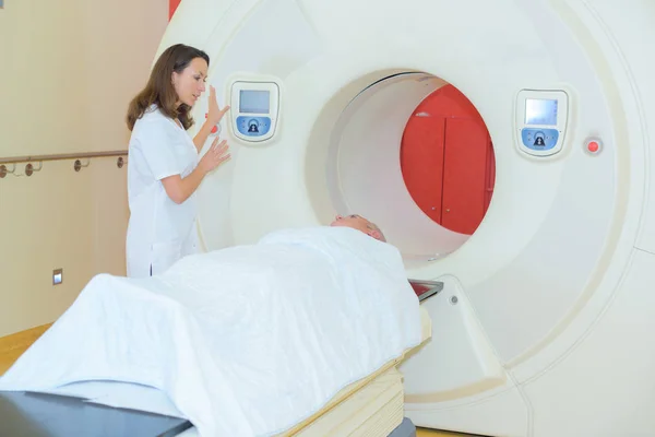 Mri Vizsgálat Során Mágneses — Stock Fotó