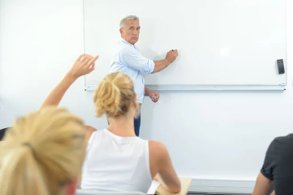 Group Students Astanding White Board Lecture — Stock Photo, Image