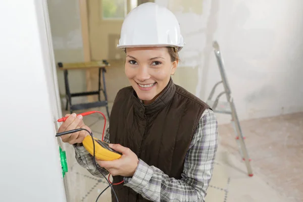 Getting Diagnostic Electrical Building — Stock Photo, Image