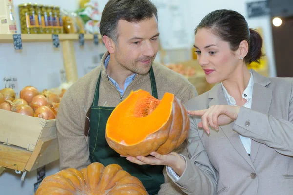 Una Calabaza Grande Mercado —  Fotos de Stock