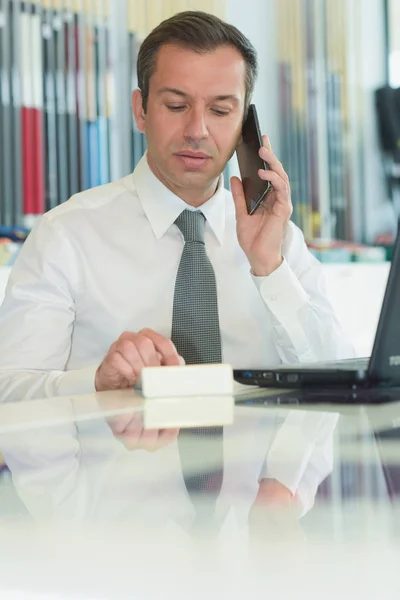 Business Man Making Calls Office — стоковое фото