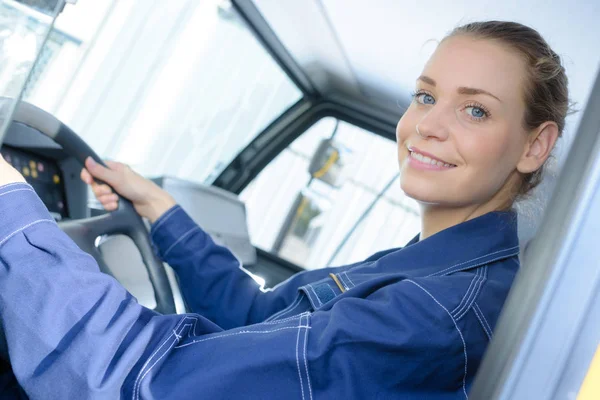 Woman Driving Truck — Stock Photo, Image