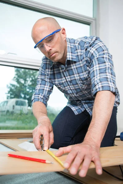 Maßband Messen Kleine Holzbretter — Stockfoto