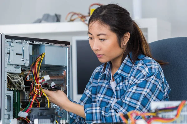 Tech Test Elektronische Apparatuur Servicecentrum — Stockfoto