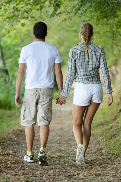 Lovers Strolling Park — Stock Photo, Image