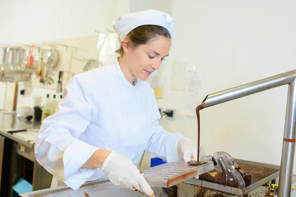 Chocolade Bak Kok Vrouw — Stockfoto