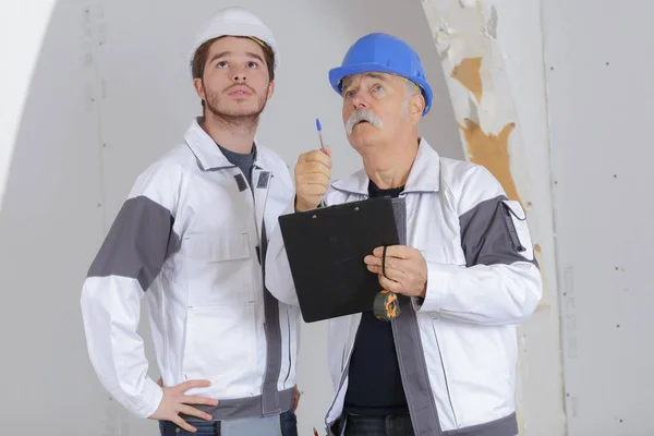Contractor Having Conversation — Stock Photo, Image