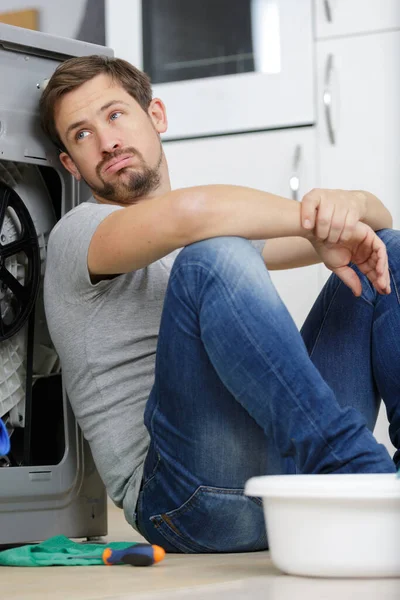 Man Worried Broken Washing Machine — Stock Photo, Image