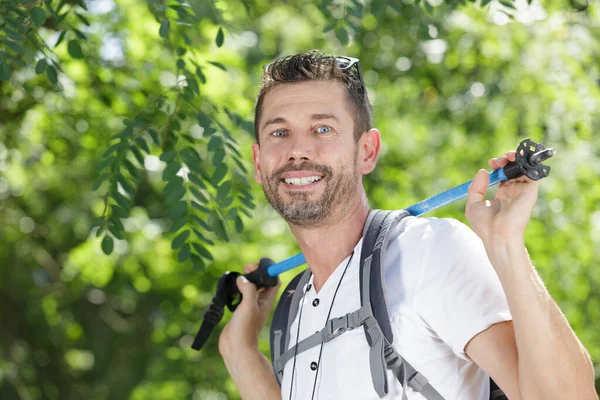 Happy Hiker Posing Picture — Stock Photo, Image