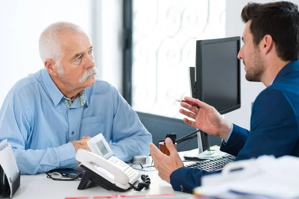 Businessman Consultation Elderly Client — Stock Photo, Image