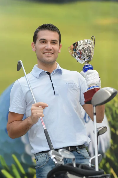 Golfista Vencedor Com Troféu — Fotografia de Stock