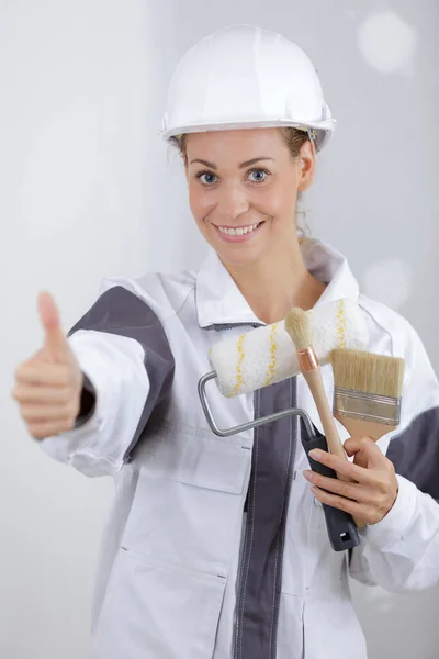 Portret Van Een Vrouwelijke Schilder Met Penseel — Stockfoto