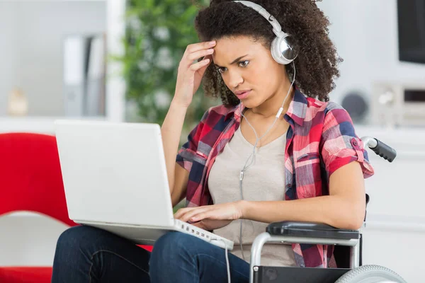 Mujer Loca Leer — Foto de Stock