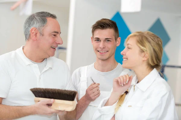 Ritratto Del Pittore Che Parla Con Gli Apprendisti — Foto Stock