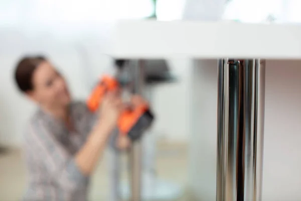 Woman Holding Screwdriver Repairing Making Furniture — Stock Photo, Image