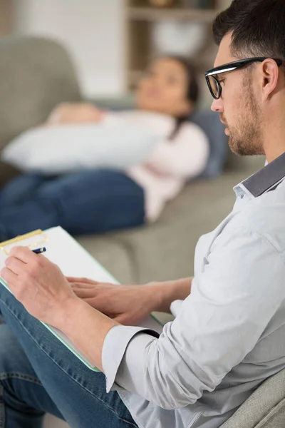 Man Psychiatrist Pencil Clipboard — Stock Photo, Image