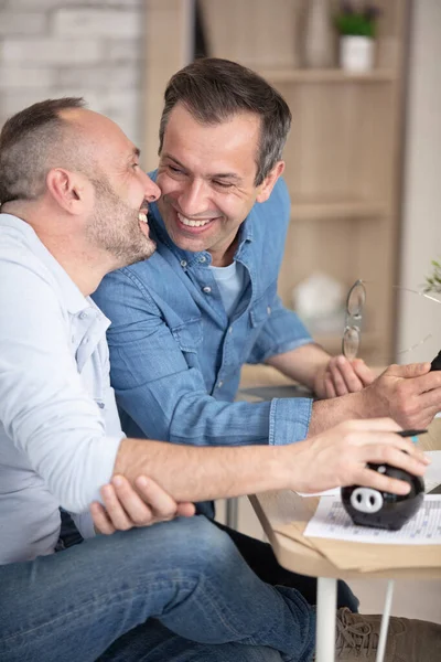 Retrato Una Pareja Gay Amorosa —  Fotos de Stock