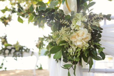 Beyaz çiçek dekorasyon - yakın çekim