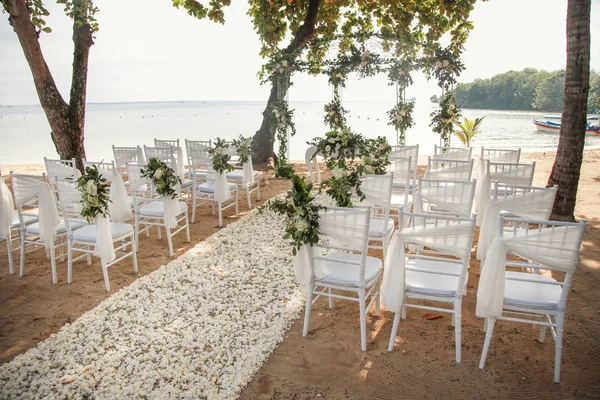 Romantiskt Bröllop Setup Stranden — Stockfoto