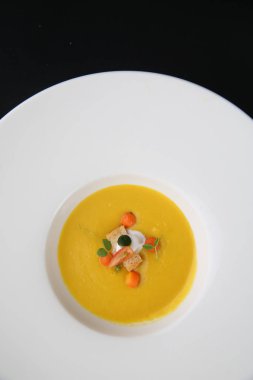 Plaka çorba üstten görünüm