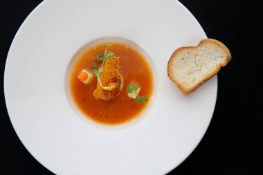 Plaka çorba üstten görünüm