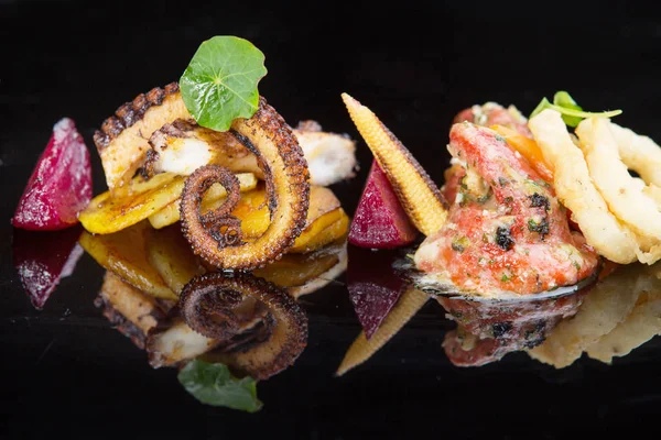 Owoce Morza Restauracja Kreatywne Danie Dobrze Koncepcja Gastronomiczna — Zdjęcie stockowe