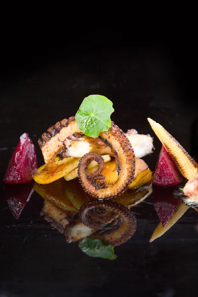 Owoce Morza Restauracja Kreatywne Danie Dobrze Koncepcja Gastronomiczna — Zdjęcie stockowe