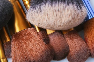 Fırçalar kadar yapmak, görüntü kadar yakın