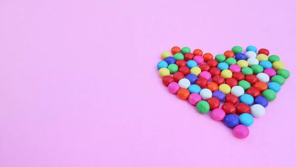 Πολύχρωμες Καραμέλες Καρδιά Σχήμα Ροζ — Φωτογραφία Αρχείου