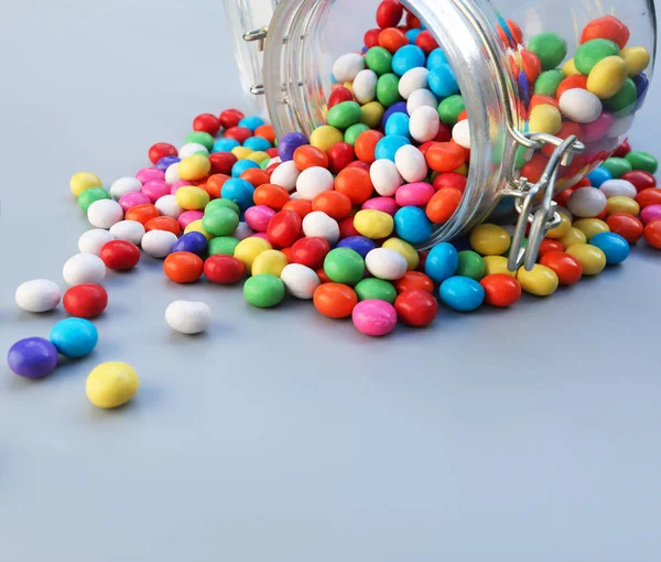 Bunte Bonbons Glas — Stockfoto