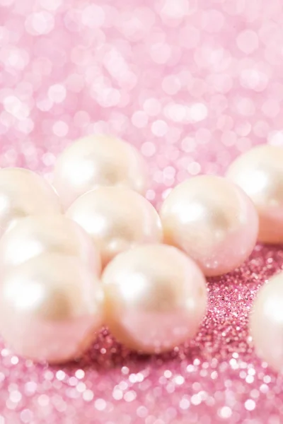 Mucchio Perle Sfondo Festivo Rosa — Foto Stock
